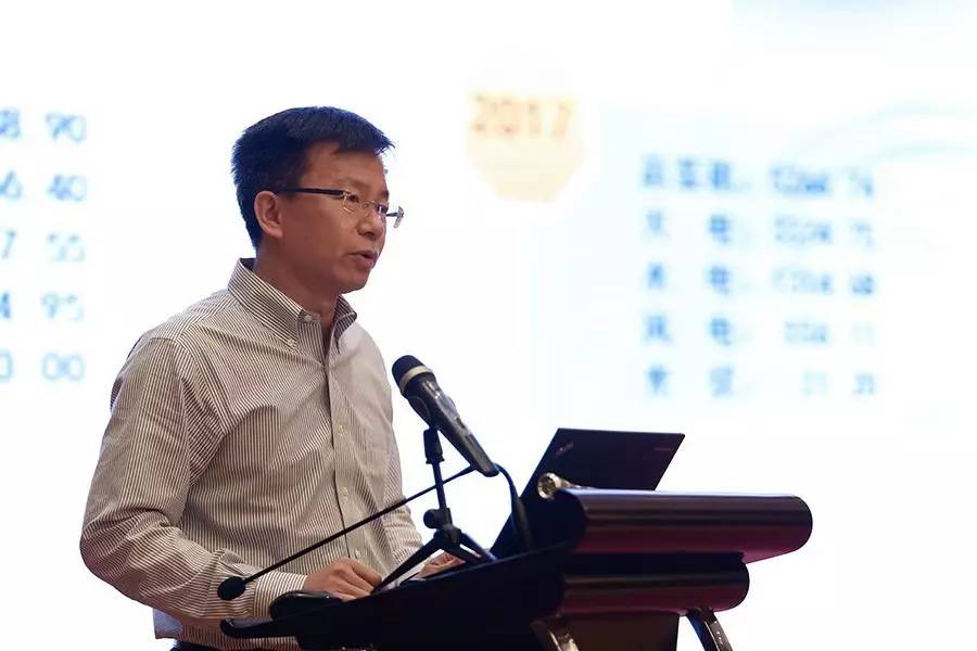 国电电力开展股份有限公司副总经理李忠军