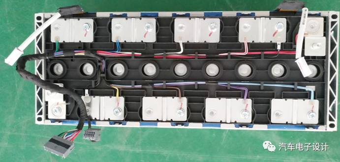 充电机充电线路板FPC在动力蓄电池上的应用方案