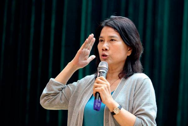 董明珠以个人名义压上自己的全部身家,强势入股珠海银隆 董明珠以个人名义压上自己的全部身家,强势入股珠海银隆