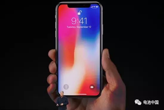 iPhone8正式发布支持充电机无线充电和快充技能